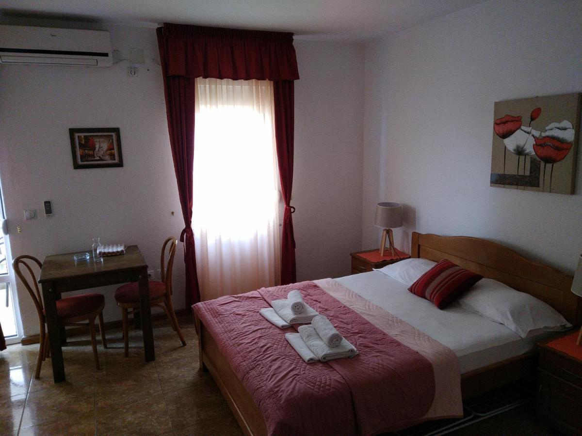 Majero Apartments Utjeha-Bušat Eksteriør billede
